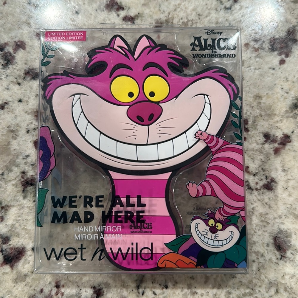 Wet N wild Alice in wonderland hand mirror